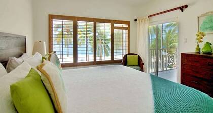 Waterfront 2BR w/ Pool/Jacuzzi– 7-UP Condo in Kaibo Kai