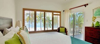 Waterfront 2BR w/ Pool/Jacuzzi– 7-UP Condo in Kaibo Kai