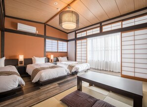 Chambre Triple Tradition (Japanese-style,Main Building, No Pets) | 1 chambre, rideaux occultants, Wi-Fi gratuit, draps fournis