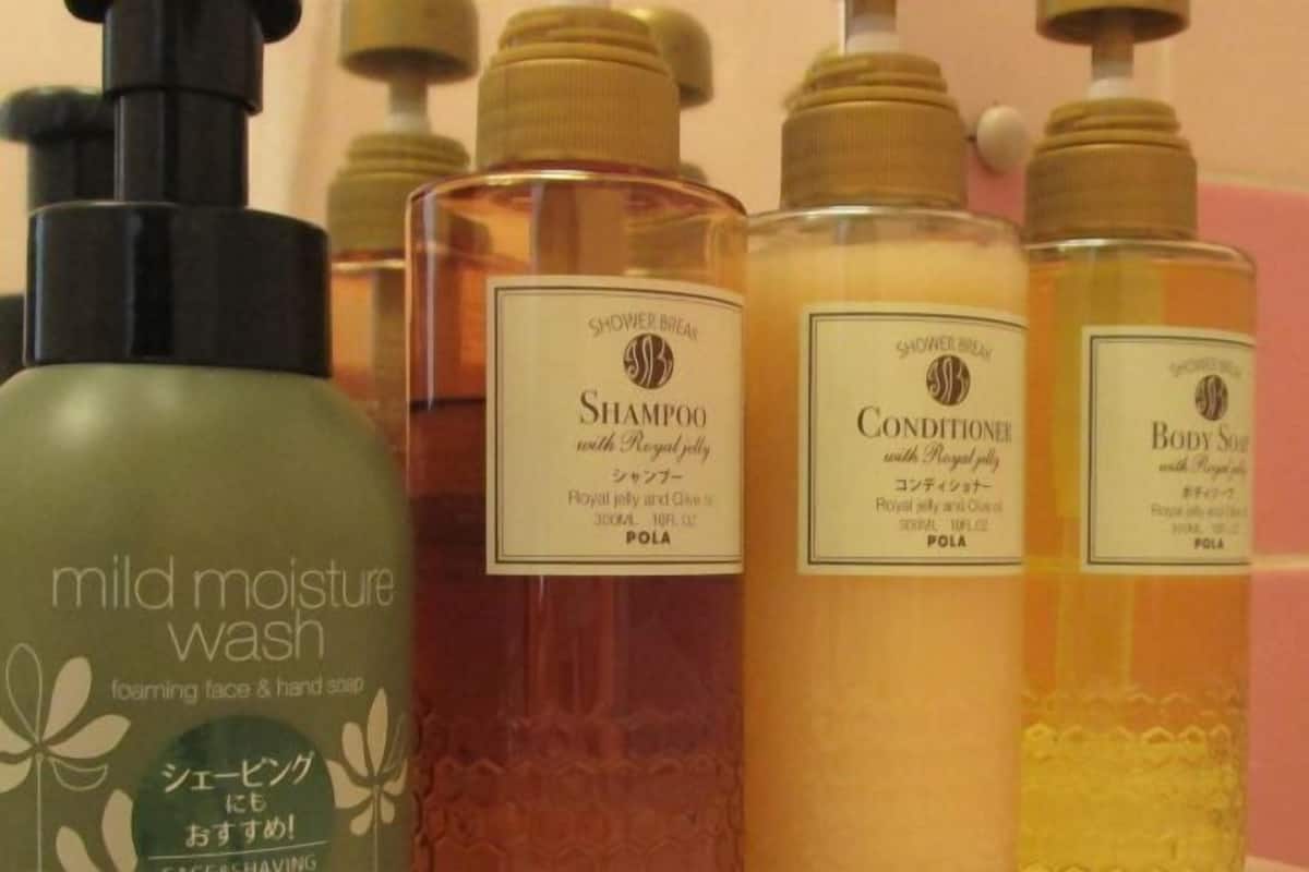 Bathroom amenities