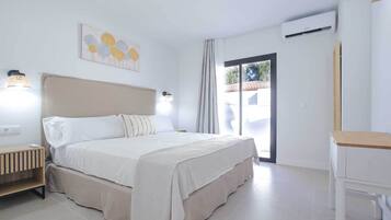 1 chambre, fer et planche Ă repasser, Wi-Fi gratuit, draps fournis