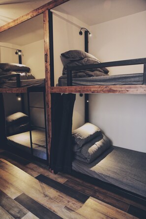 Premium bedding, memory foam beds, in-room safe, free WiFi - See U Hostel Osaka (Osaka)