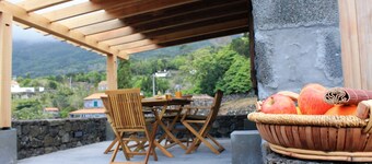 Pico Formoso Vínea Lava Azores