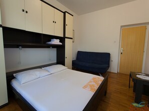 2 Schlafzimmer, WLAN