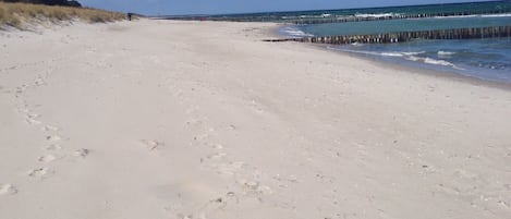 In Strandnähe, Liegestühle