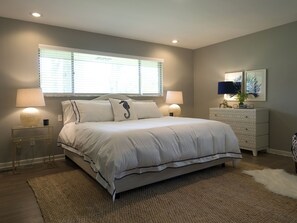 3 bedrooms, iron/ironing board, travel cot, free WiFi