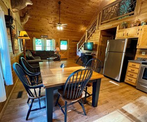 Interior - Creekside Log Cabin, Ideal Family Vacation! Hot tub, Fire Pit, Tubing, Fishing (Robbinsville)