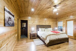 5 chambres, fer et planche à repasser, Wi-Fi gratuit, draps fournis