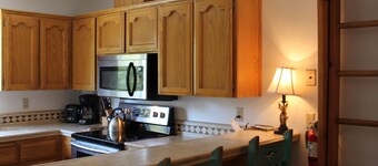 Breathtaking Views 3 BR 3 BA Eagles Nest Condo #80
