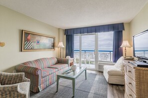 Smart TV - Direct Oceanfront, In the middle of happening area (Myrtle Beach)