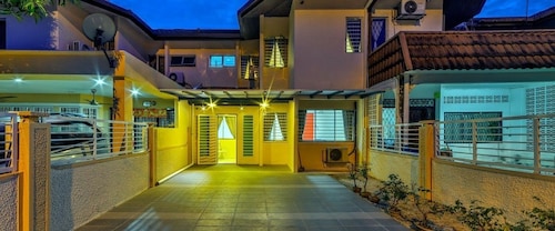 ザ ホーム ホームステイ