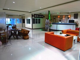 Sala de estar en el lobby