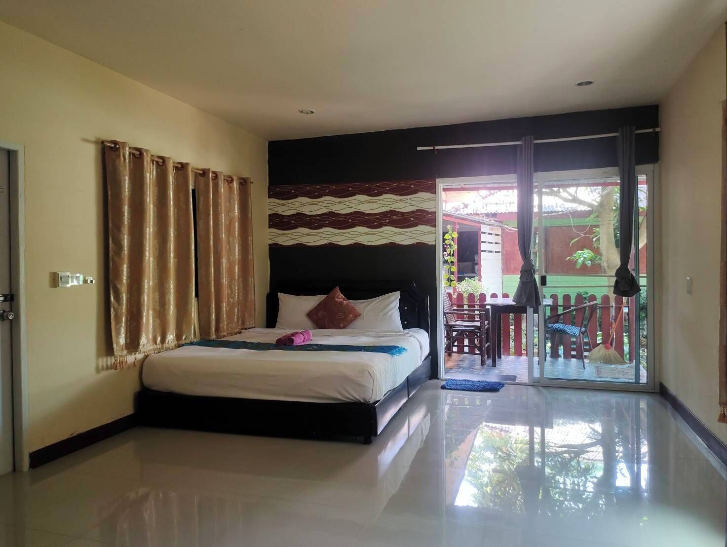 King Room with Balcony
