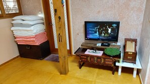 Room (Joy) | Free WiFi - The Blue Cradle (Jeonju)