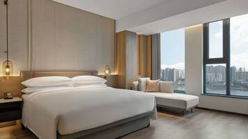 Minibar, in-room safe, desk, blackout curtains