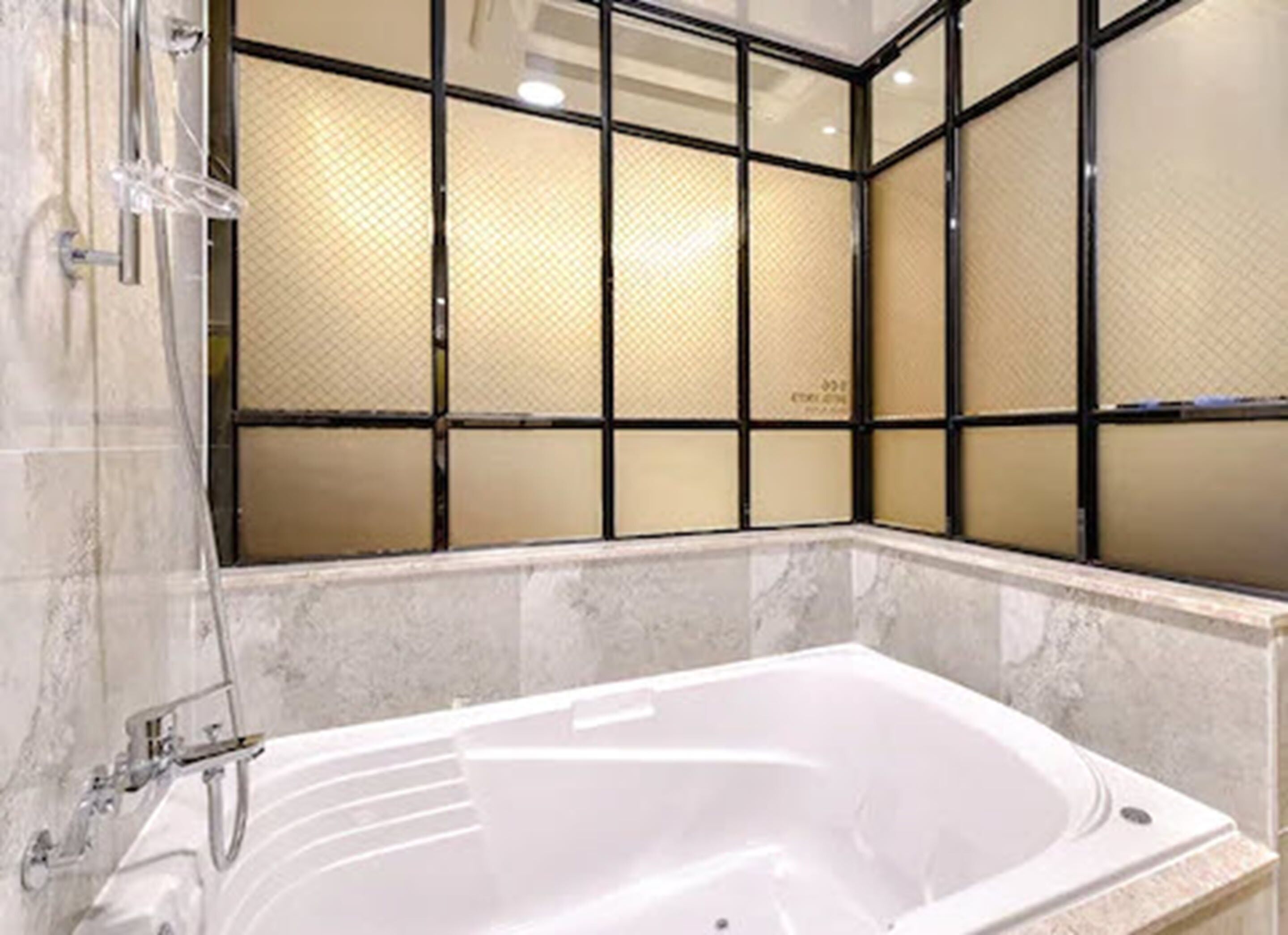 suite | bathroom | separate bathtub and shower, jetted bath, free toiletries, slippers