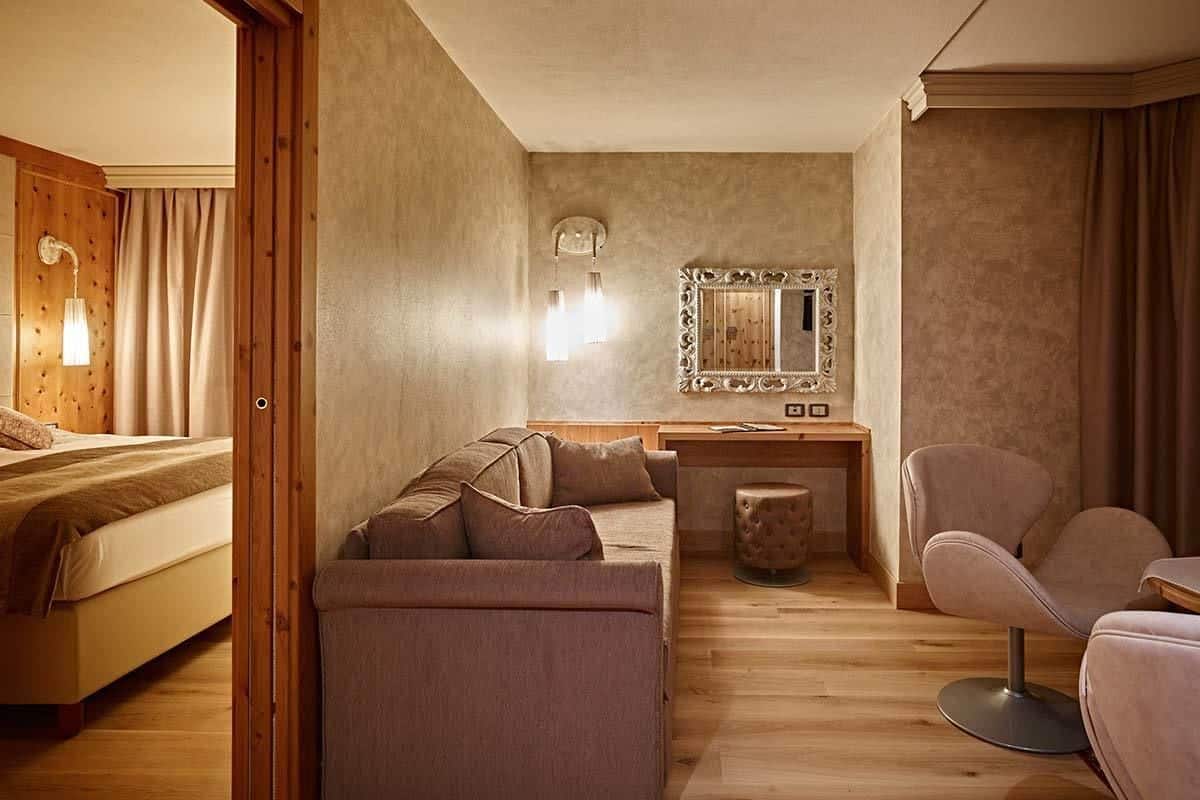 Suite luxueuse | Minibar, coffre-fort pour ordinateur portable, bureau