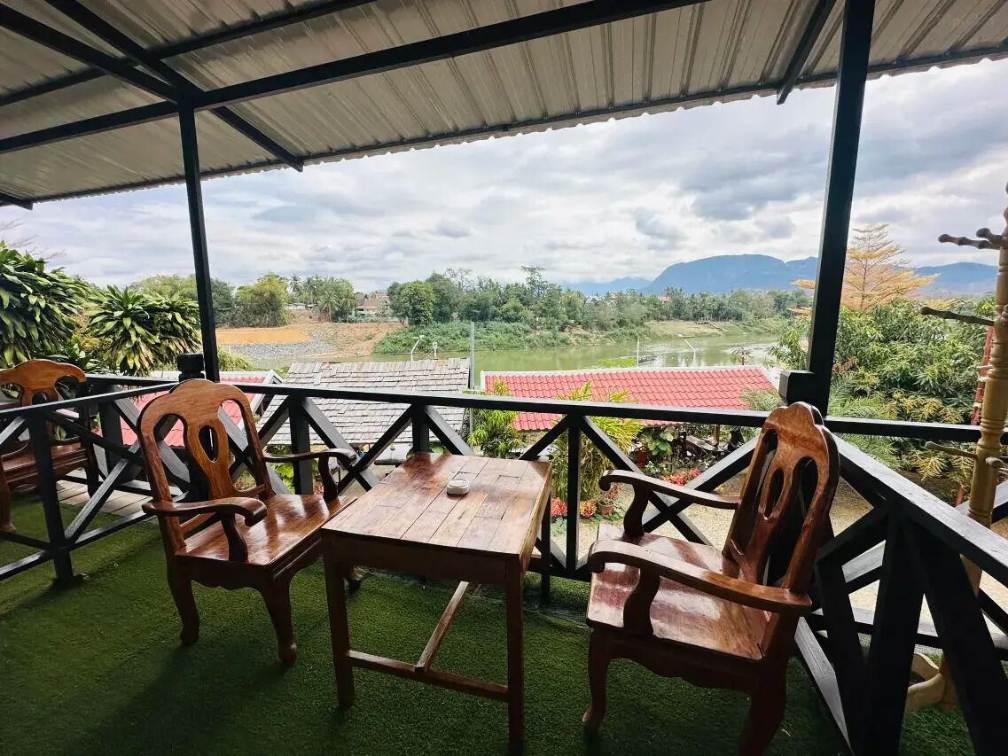 Habitación estándar doble, vistas al río | Terraza o patio