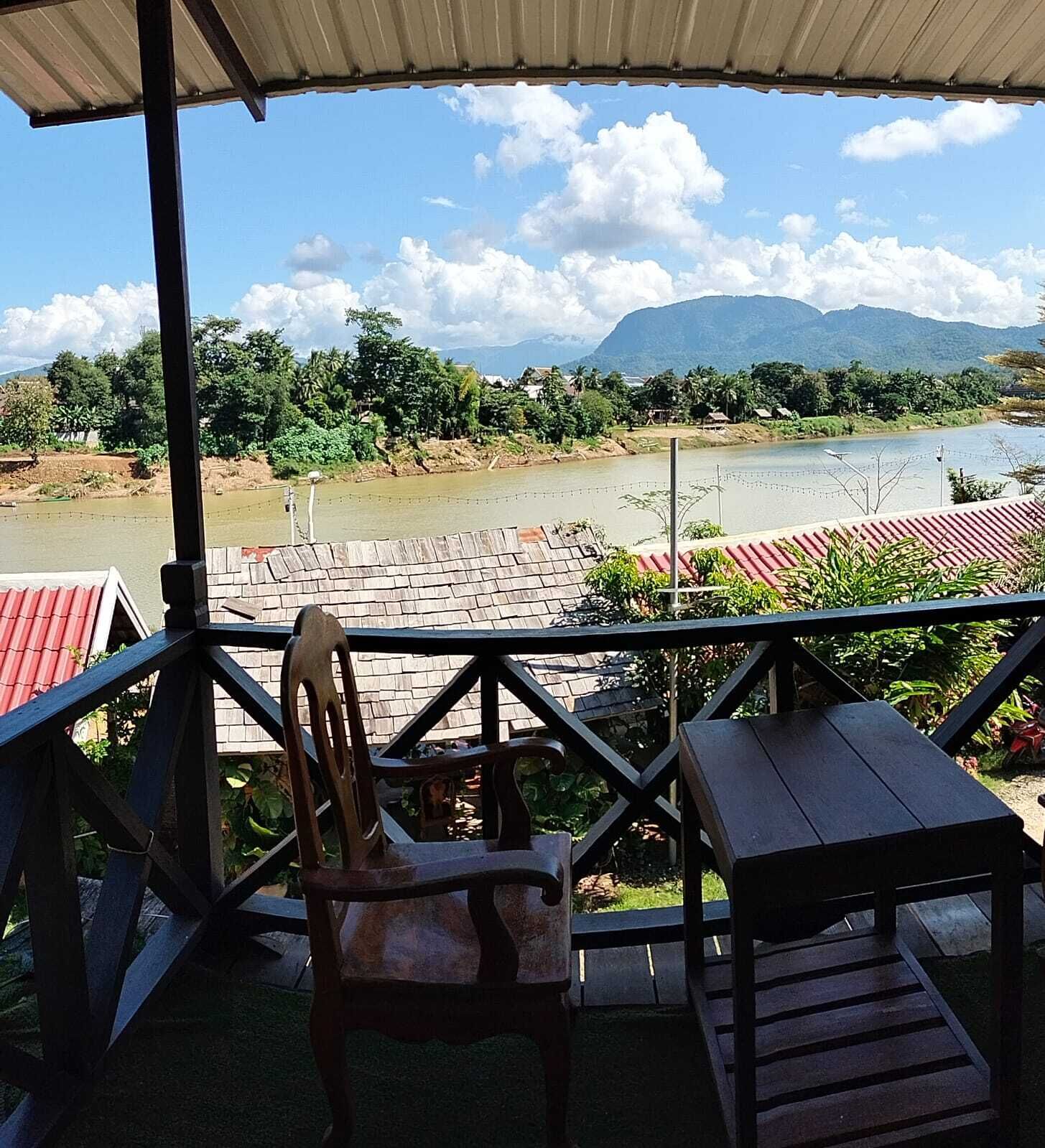 Habitación triple superior | Terraza o patio