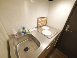 ツインルーム | 専用キッチン | 冷蔵庫、電子レンジ、コンロ、電気ポット