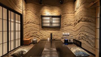 Superior Room | 1 bedroom, premium bedding, free minibar, in-room safe