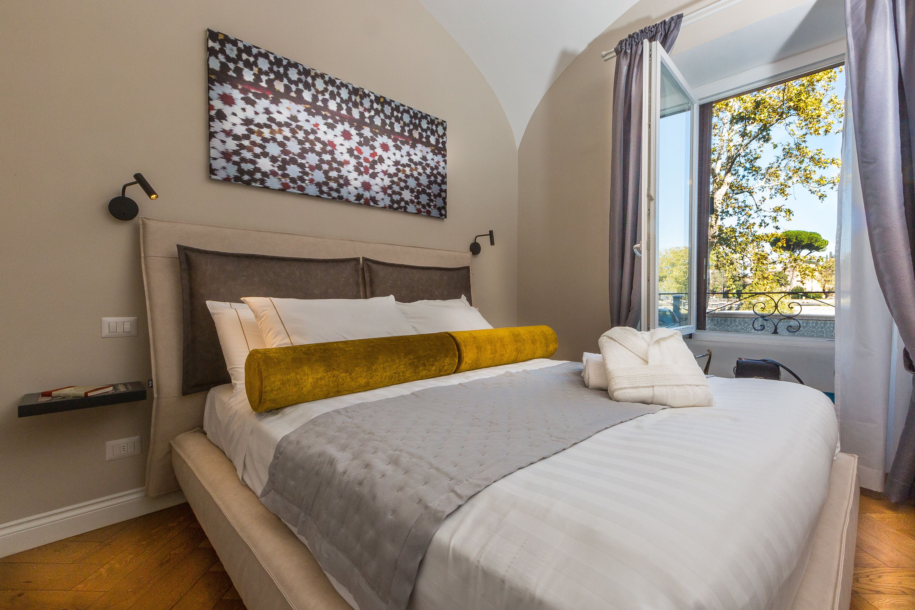 Photo - Palazzo Baj in Trastevere