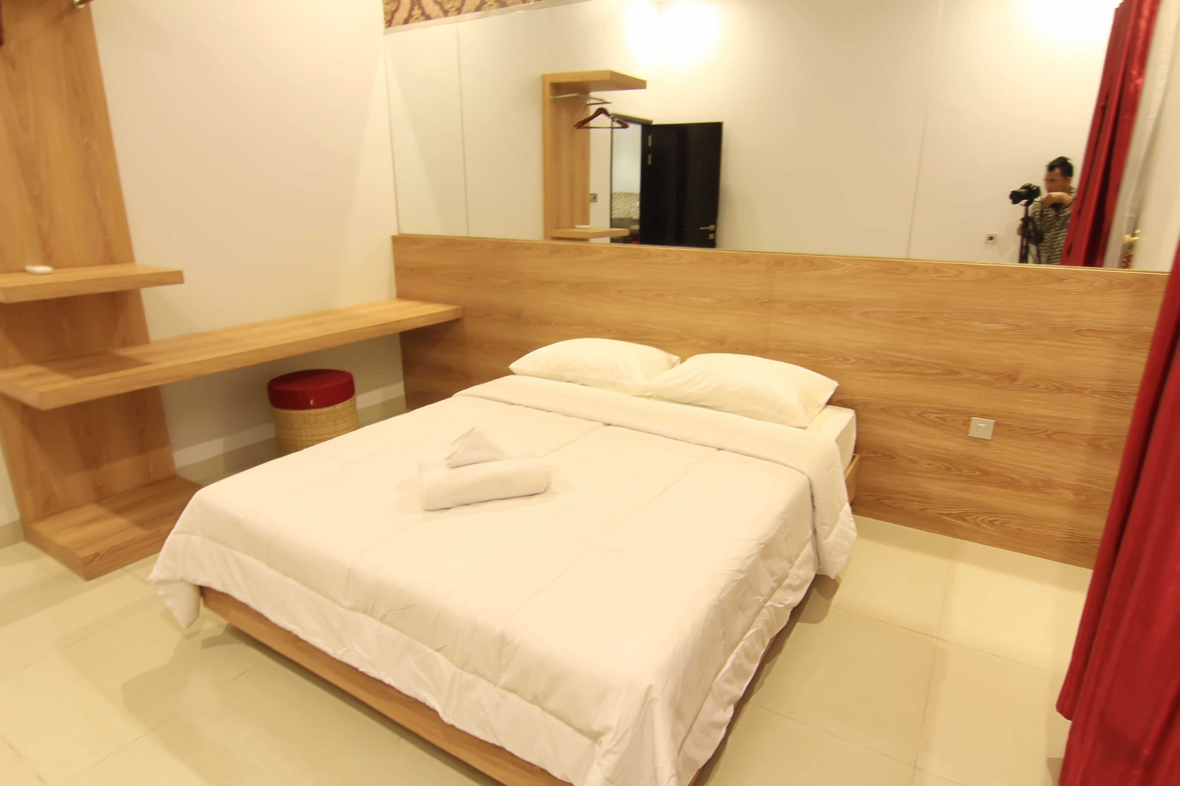 1 bedroom, desk, blackout curtains, free wifi