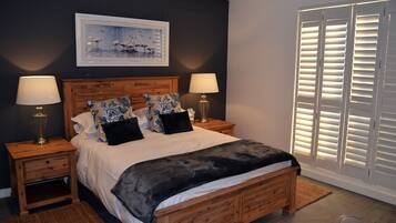 Exclusive Duplex, 2 Bedrooms | 1 bedroom, free cots/infant beds, WiFi