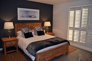 1 bedroom, free cots/infant beds, WiFi