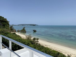 Comfort Condo | Beach/ocean view