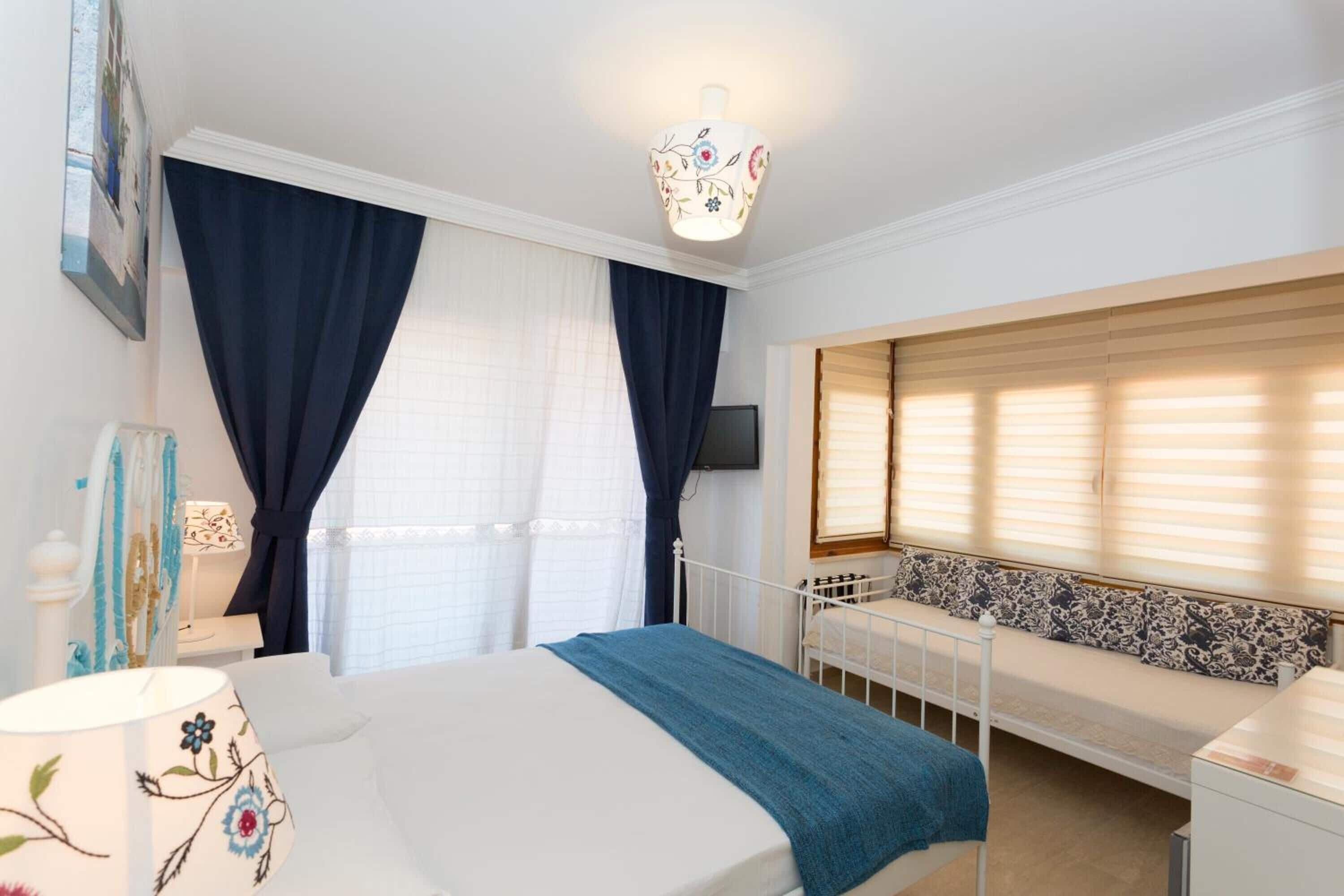 minibar, desk, free cots/infant beds, free wifi