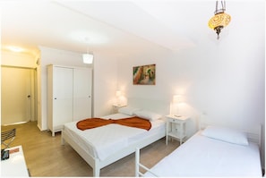 Minibar, desk, free cribs/infant beds, free WiFi - Ayka Otel (Ula)