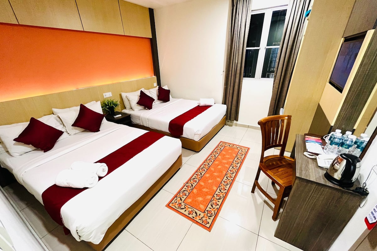 Select Comfort beds, minibar, desk, laptop workspace