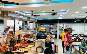 Breakfast, lunch and dinner served  - City Central Hotel (Kuala Lumpur)