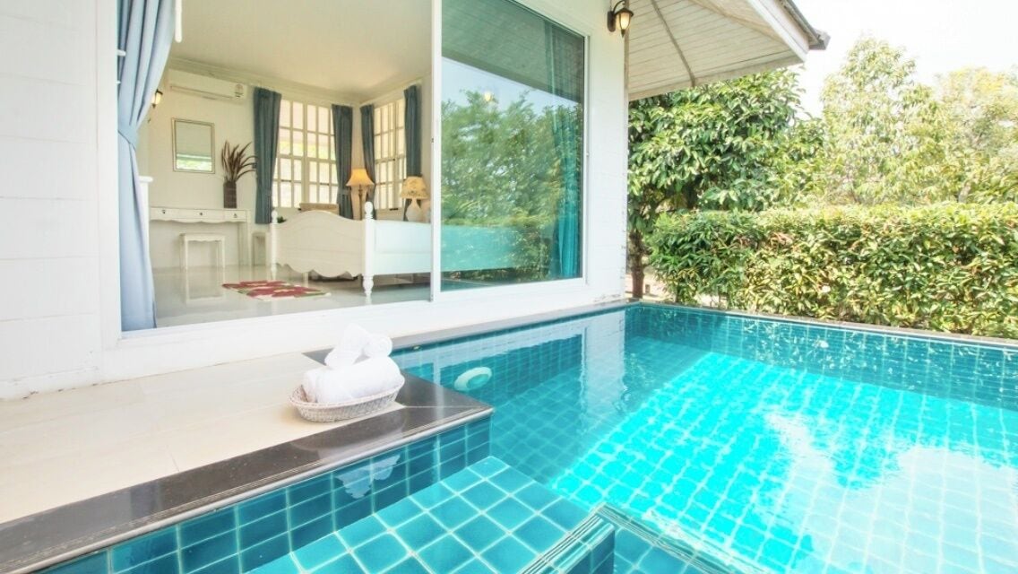 Pool Villa | Desk, free WiFi, bed sheets