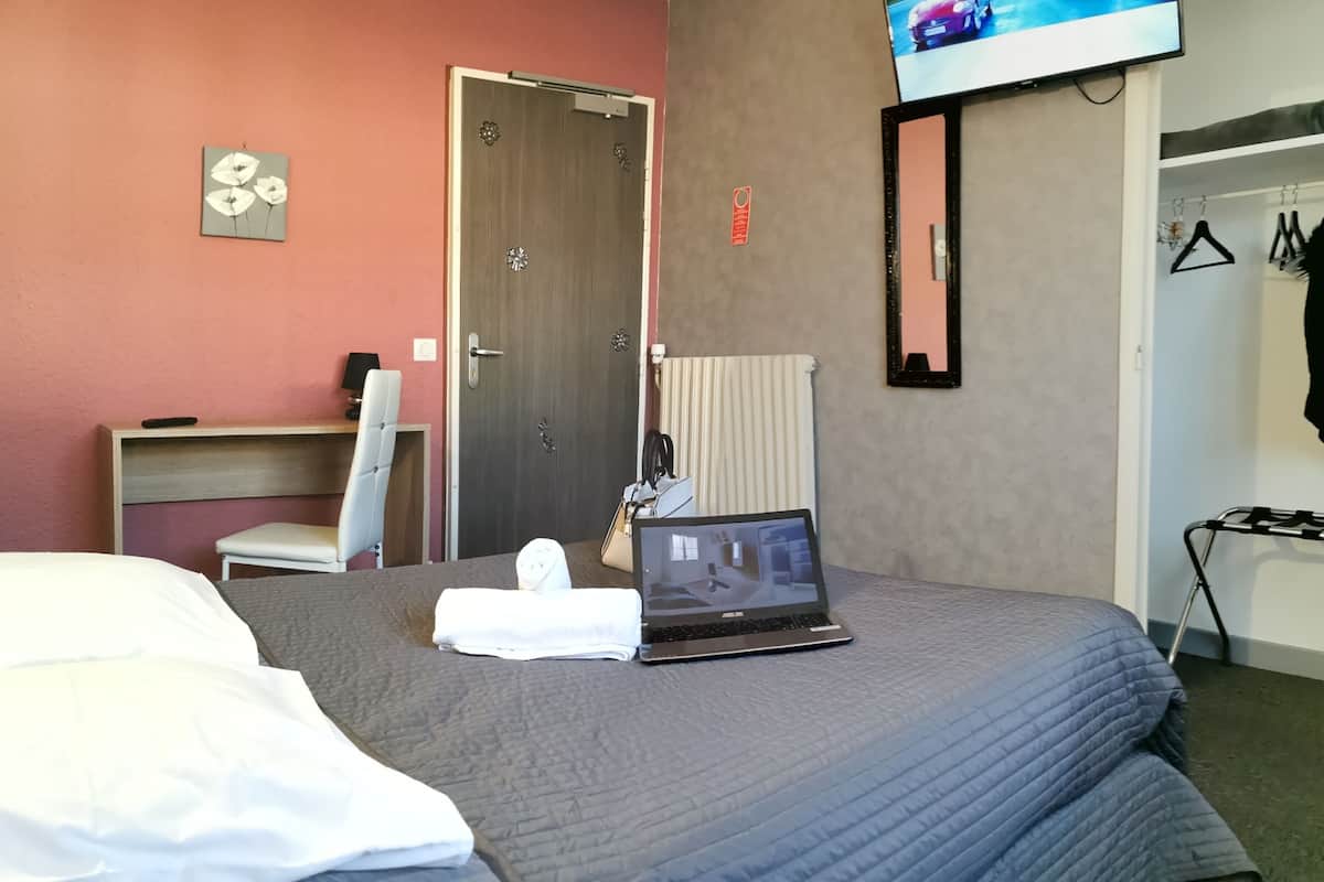 individually furnished, desk, laptop workspace, soundproofing