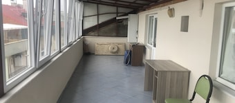 Karabina Eylül Apart