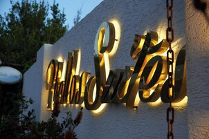 Fachada de la propiedad