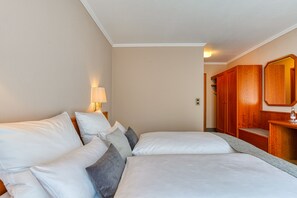 In-room safe, desk, laptop workspace, soundproofing