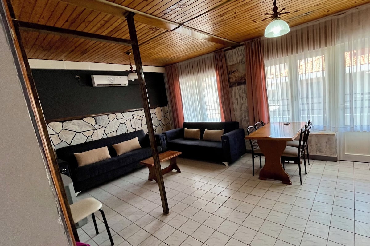 Loft Familial, balcon, vue partielle sur la mer | Bureau, Wi-Fi gratuit, draps fournis