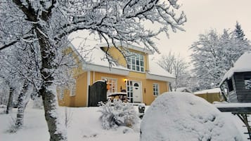 Fachada de la propiedad