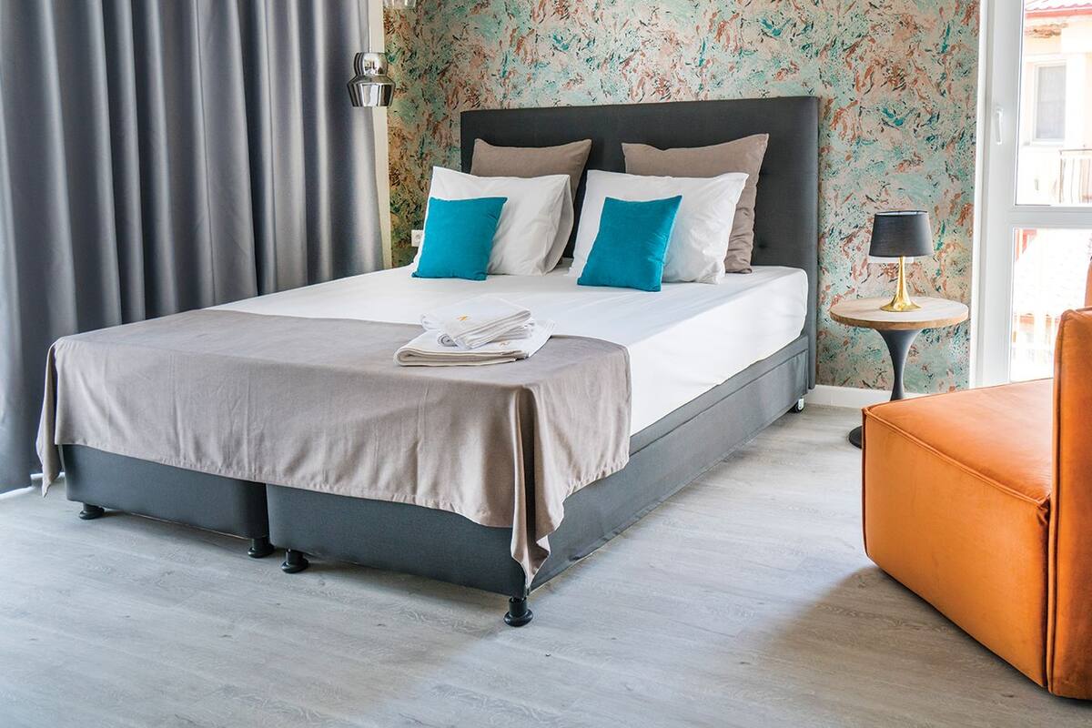 Junior-Suite | Minibar, Zimmersafe, Babybetten, Zustellbetten