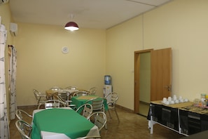 Café da manhã continental grátis todos os dias