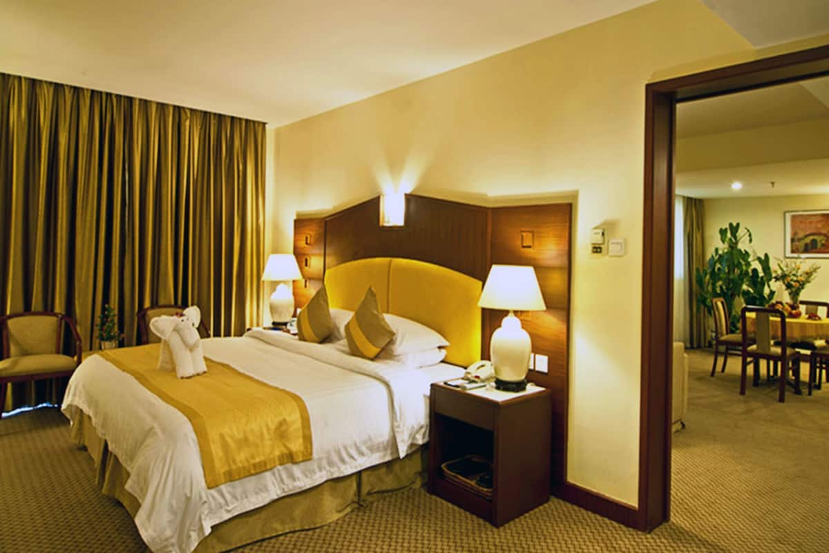 Executive Suite