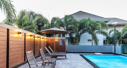 Livotel Hotel Hua Mak Bangkok