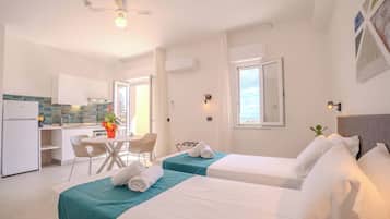 Studio Confort, vue jardin, rez-de-chaussée