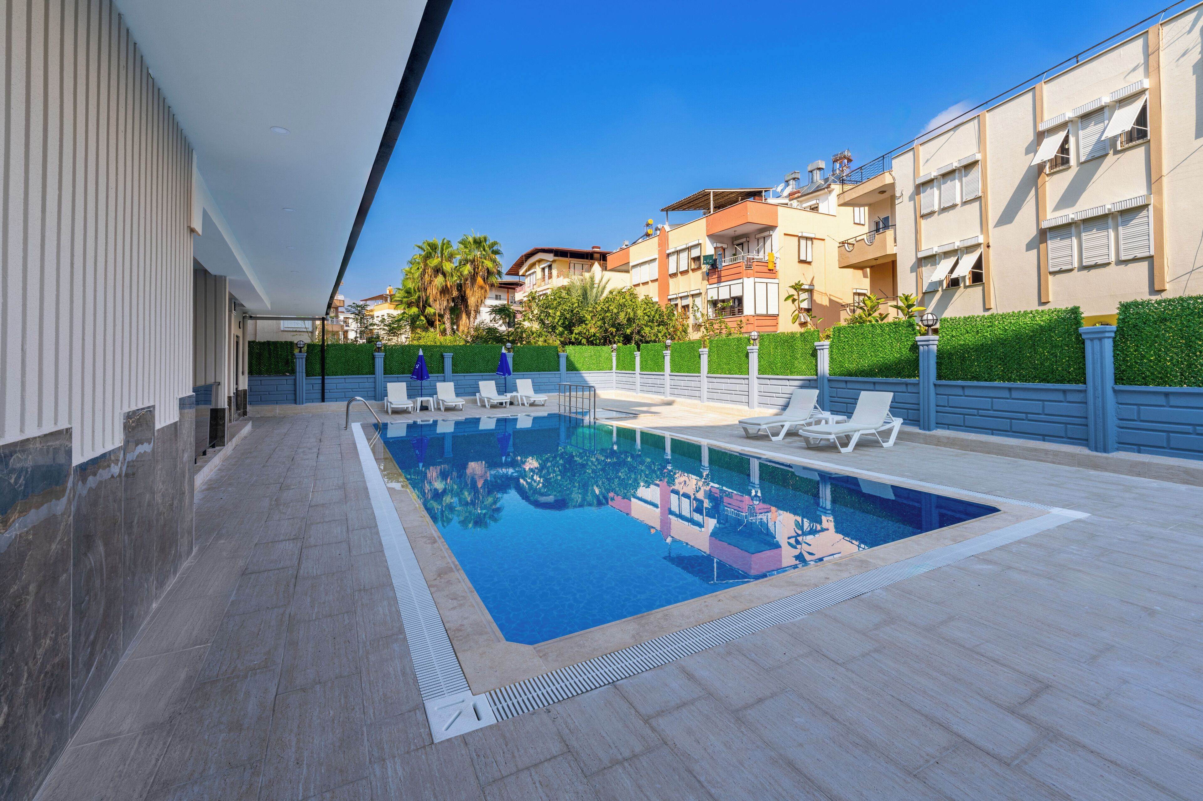 seasonal outdoor pool, free pool cabanas, pool umbrellas