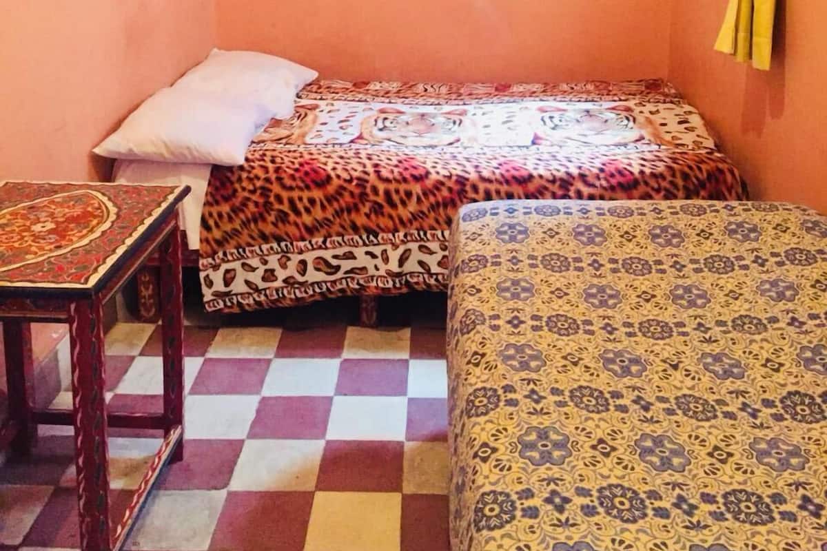 Schreibtisch, kostenloses WLAN