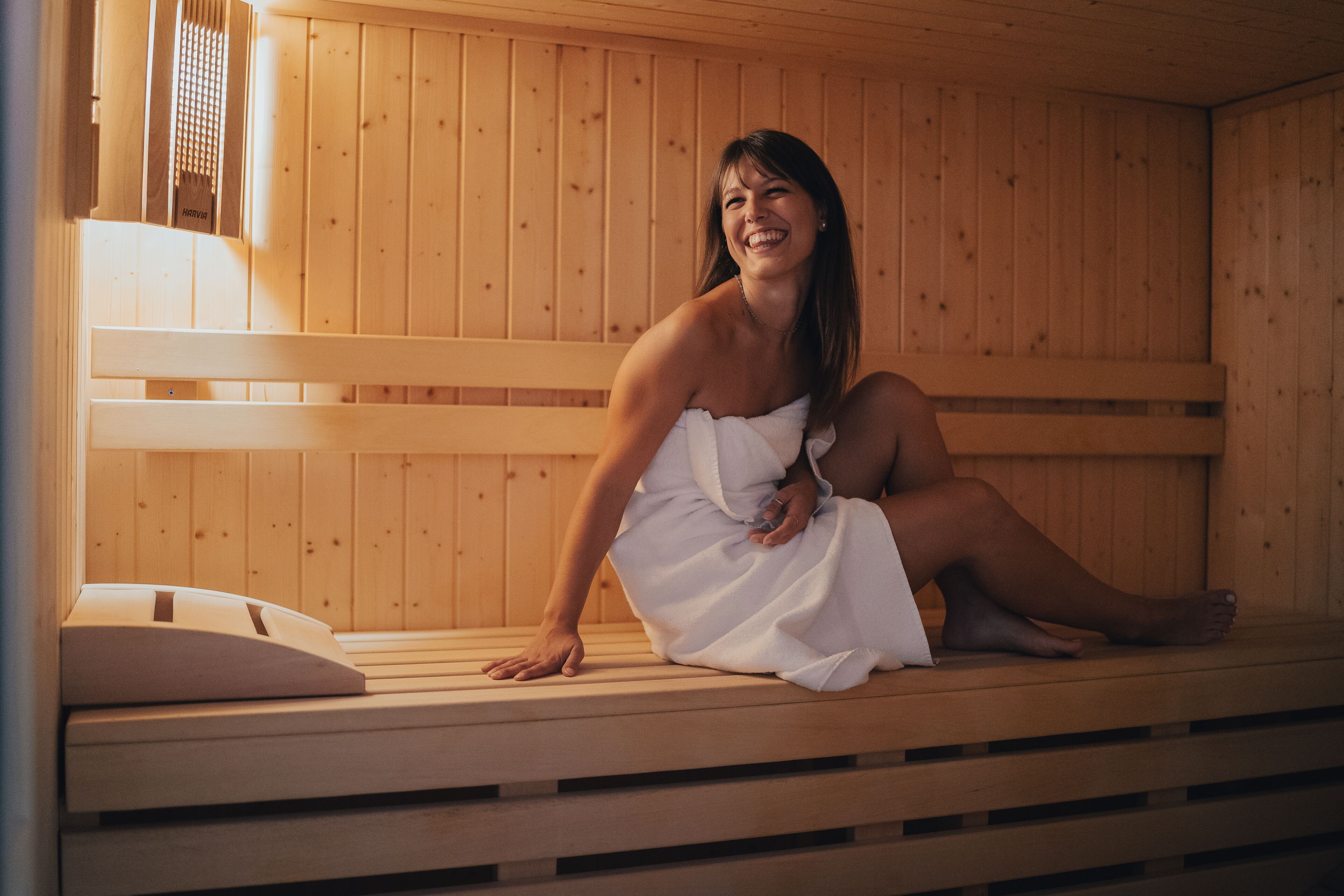 turkish bath/hammam, body treatments, sports massages, body scrubs