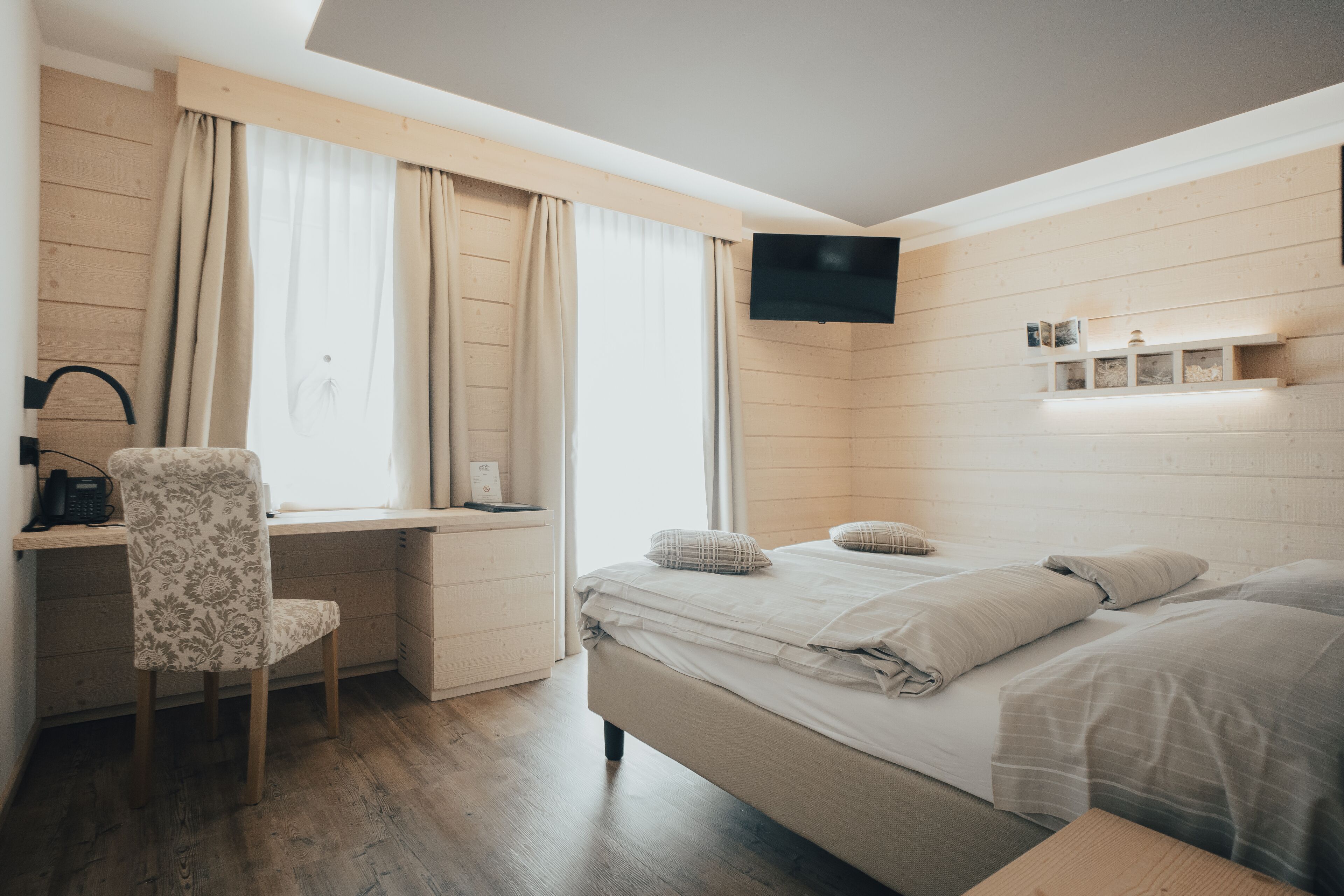 grand studio suite (4 pax) | 1 bedroom, down duvets, minibar, in-room safe